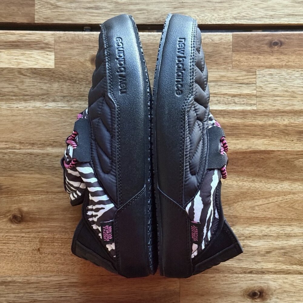 New Balance Caravan Moc Slippers Black Zebra Print Synthetic Men’s Size 9 - Picture 11 of 13